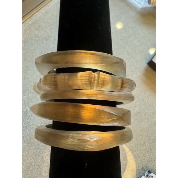 Alexis Bittar Clear‎ Cream Golden Frosted Lucite Bracelet Lot of 5 Quiet Luxury - Picture 12 of 16